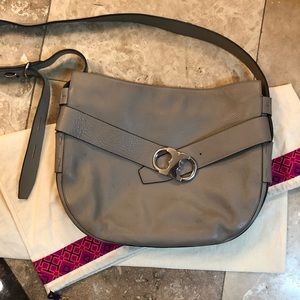 Authentic Tory Burch large Gemini Link Crossbody